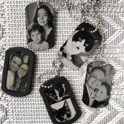 Set de 2 Dijes con Fotograbado Personalizado